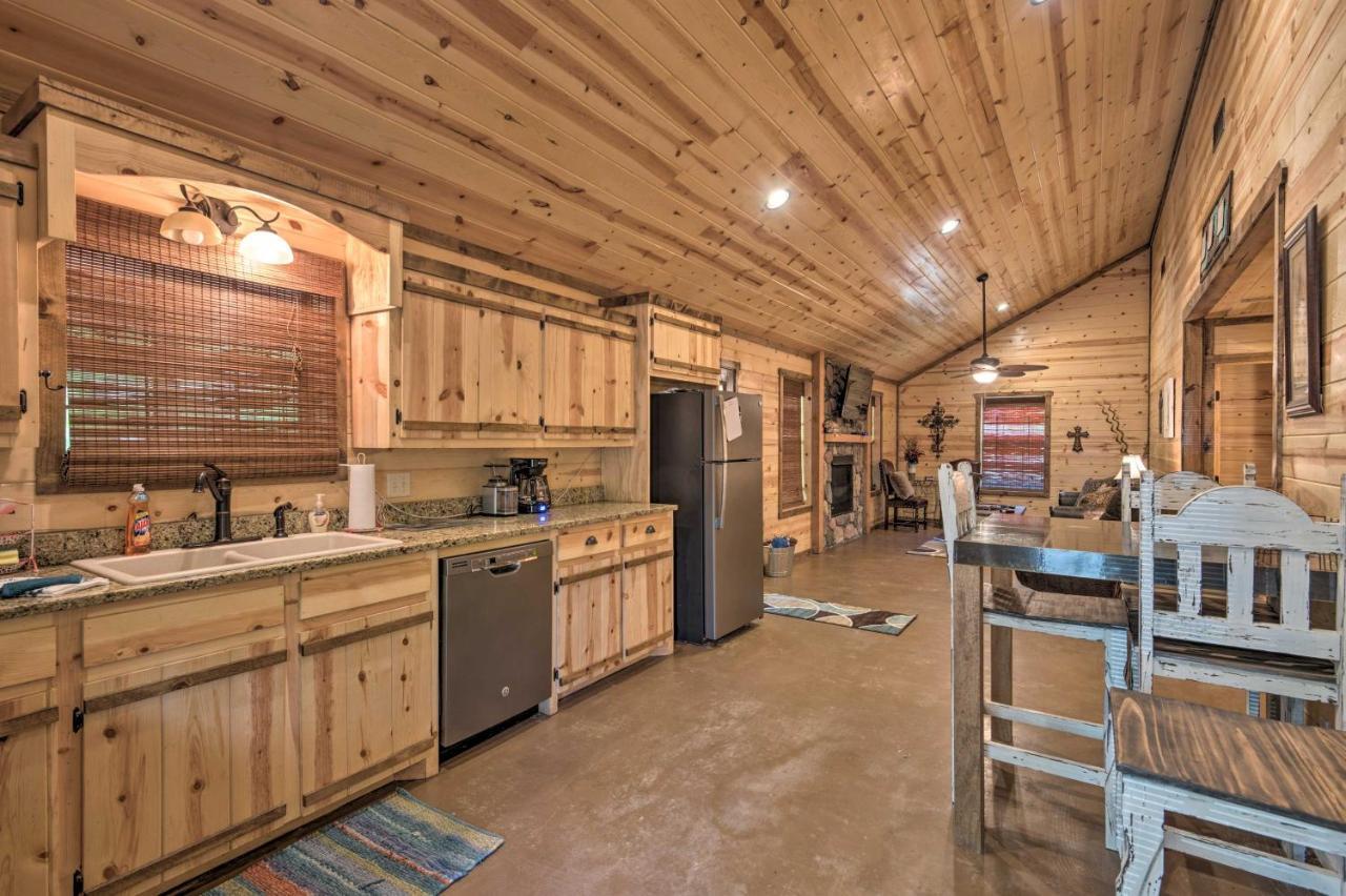 Cabin With Hot Tub - Near Broken Bow Lake And Hiking! Exteriör bild